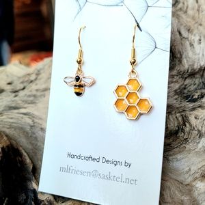 Bumble bee earrings